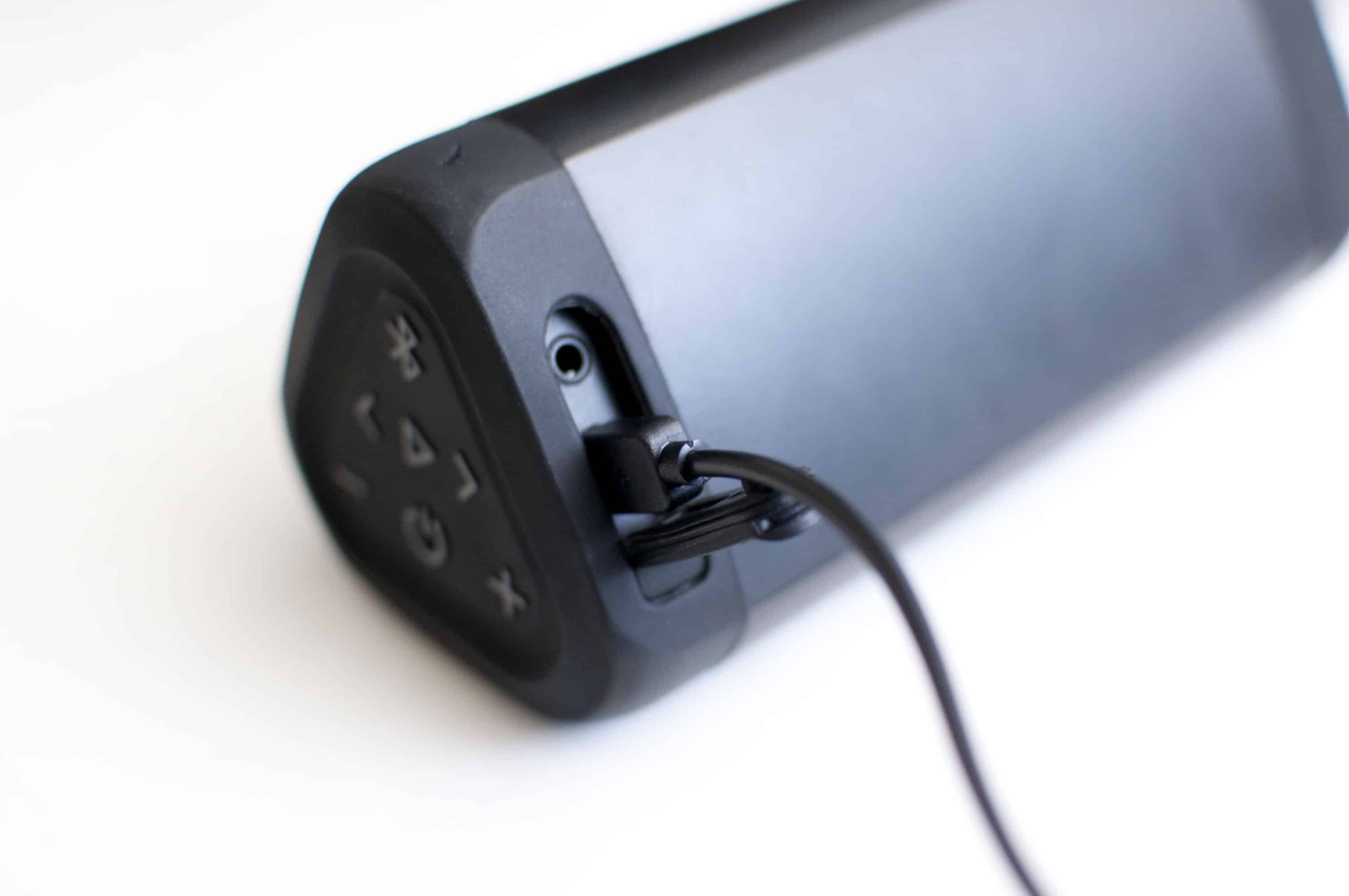 bluetooth speaker charging